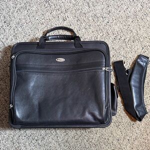 Targus Black Faux Leather Laptop Briefcase with Detachable Shoulder Strap